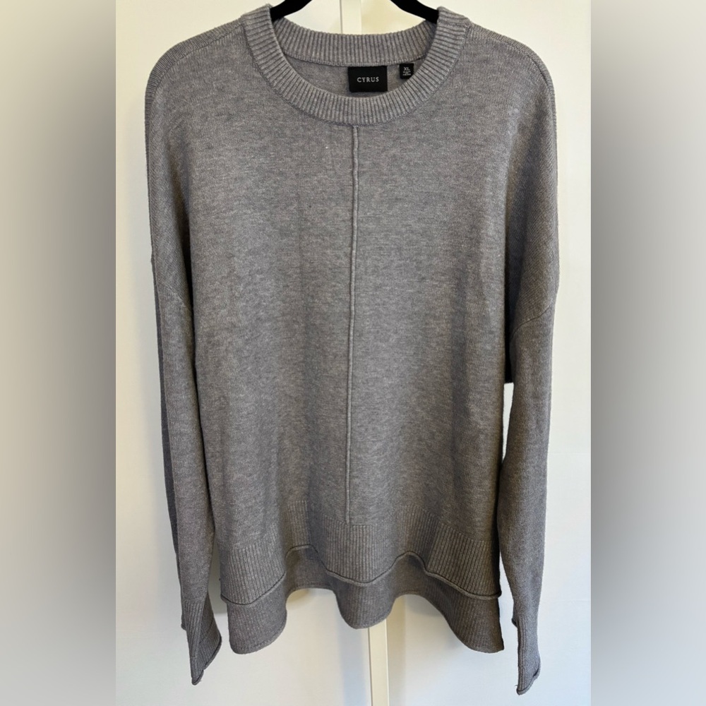 Cyrus Heather Grey Sweater XL